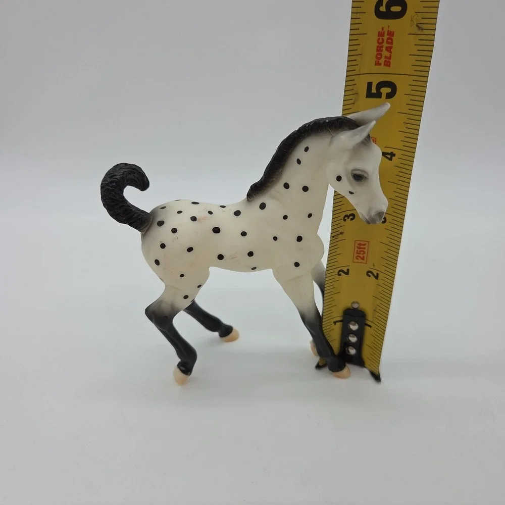 Colorful Foals Set Leopard & Dun #683 Breyer Classic / Freedom Appaloosa Mesteno